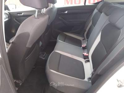 Skoda Fabia 2015 Berlina 1.0 Ambition 95cv PROMO FINANZIAMENTO Bianco usata Brugherio