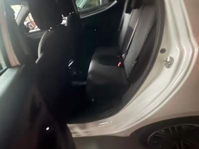 Lancia Ypsilon 3ª serie 1.0 FireFly 5 porte S&S Hybrid Gold Bianco usata Torino