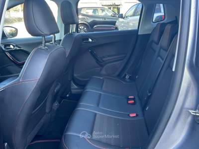 Peugeot 2008 2008 BlueHDi 100 S&S Black Matt Grigio usata Pordenone