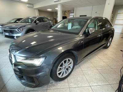 Audi A6 Avant 40 2.0 TDI quattro ultra S tronic S Line MATRIX Grigio usata Casalgrande