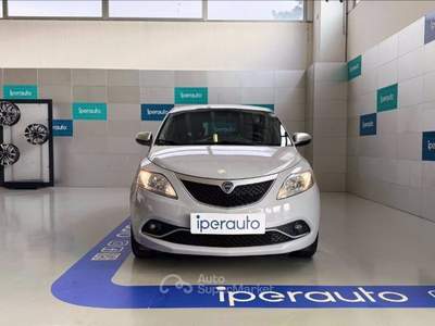 Lancia Ypsilon 1.2 mya 69cv NEOPATENTATI Grigio usata Bergamo
