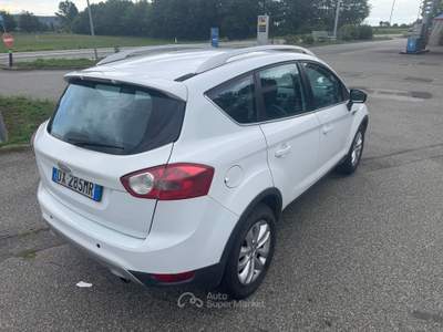 Ford Kuga 4x4 Bianco usata Castellamonte