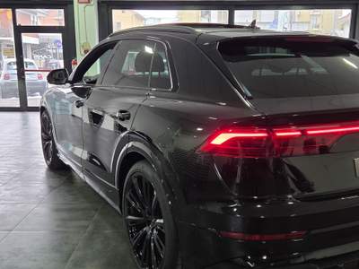 Audi Q8 Auto in ottime condizioni km certificati Nero usata Cattolica