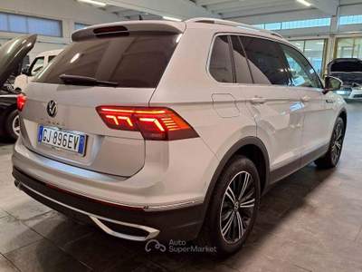 Volkswagen Tiguan 2.0 TDI DSG Advanced BMT Grigio usata Rezzato