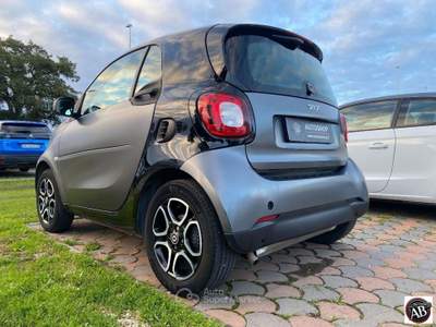Smart ForTwo 70 1.0 twinamic Passion Grigio usata Latina