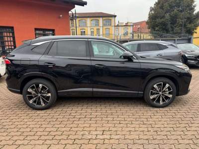 MG HS 1.5 FULL HYBRID+ 224CV  LUXURY KM0 Nero usata Milano
