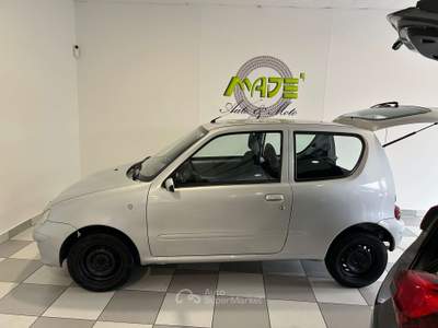 Fiat 600 1.1 CLIMA,IDROGUIDA,PRONTA CONSEGNA Grigio usata Caravaggio