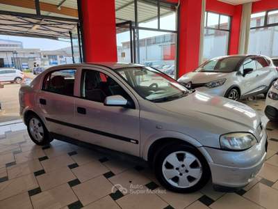 Opel Astra cat 5 porte Elegance Grigio usata Bisceglie