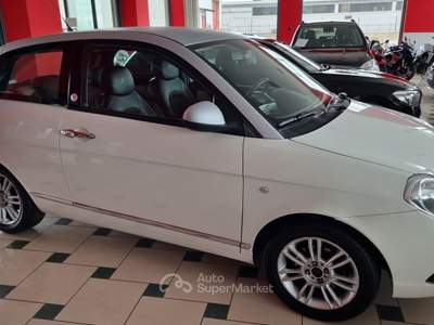 Lancia Ypsilon E-Collection Ecochic GPL Bianco usata Bisceglie