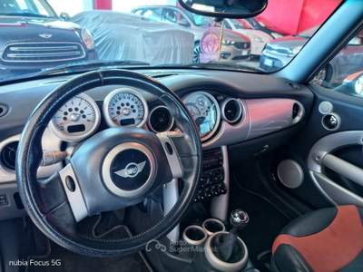 MINI 1.5 Cooper D Hype 5 1.6 16V Cooper Cabrio Arancione usata Bisceglie