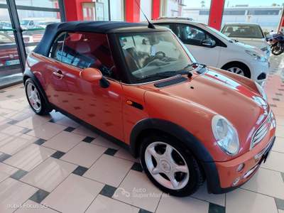 MINI 1.5 Cooper D Hype 5 1.6 16V Cooper Cabrio Arancione usata Bisceglie