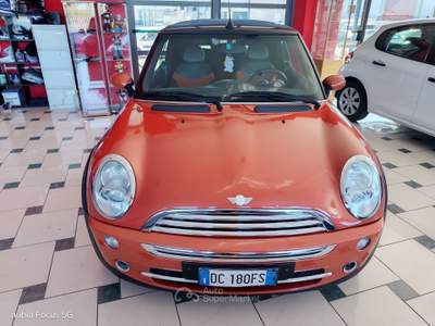MINI 1.5 Cooper D Hype 5 1.6 16V Cooper Cabrio Arancione usata Bisceglie