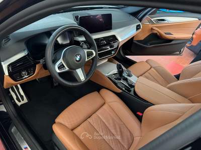 BMW Serie 5 530d 530 530d Touring mhev 48V Msport auto Blu/Azzurro usata Parma