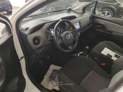 Toyota Yaris Yaris III 2017 5p 1.0 Active Bianco usata Desio
