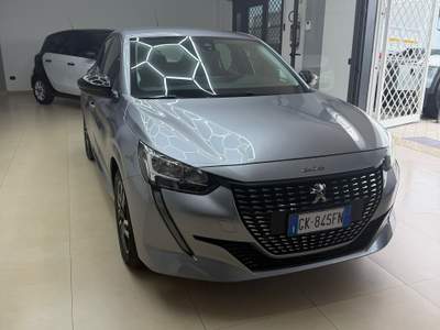 Peugeot 208 Macchina perfetta in ogni stato usata San Tammaro