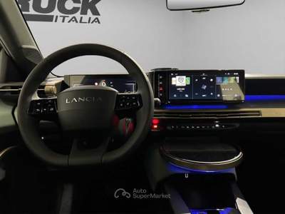 Lancia Ypsilon  - ypsilon 1.2 mhev edizione cassina e-dct Grigio usata Pisa