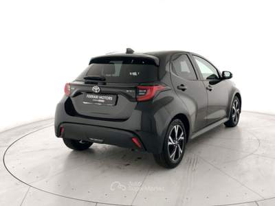 Toyota Yaris Yaris 1.5h trend Nero usata Parma