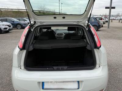 Fiat Punto 1.3 MJT AUTOCARRO 4 POSTI N1 Bianco usata San Salvatore Telesino