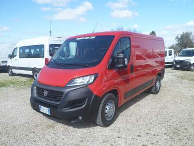 Fiat Ducato furgone tetto basso lungo Rosso usata San Michele Salentino