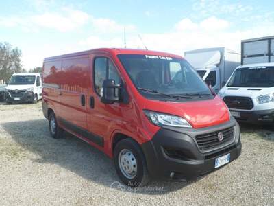 Fiat Ducato furgone tetto basso lungo Rosso usata San Michele Salentino