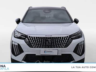 Peugeot 2008  1.2 hybrid gt 136cv e-dcs6 Bianco usata Marcianise