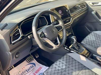 Volkswagen T-Roc 150 CV DSG R-Line "Fari IQ.LIGHT LED MATRIX" Nero usata COSOLETO