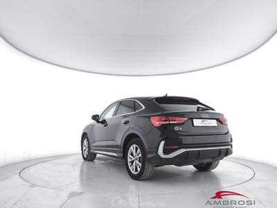 Audi Q3 35 2.0 tdi S line edition s-tronic Sportback Nero usata Corciano