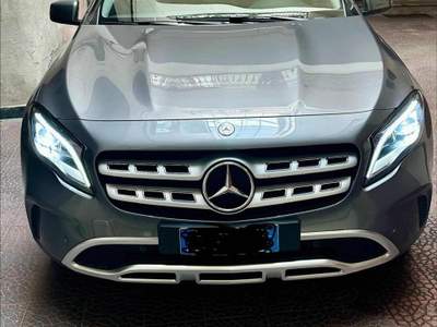 Mercedes-Benz GLA d Automatic 4Matic Sport Grigio usata Sarno