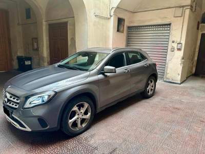 Mercedes-Benz GLA d Automatic 4Matic Sport Grigio usata Sarno