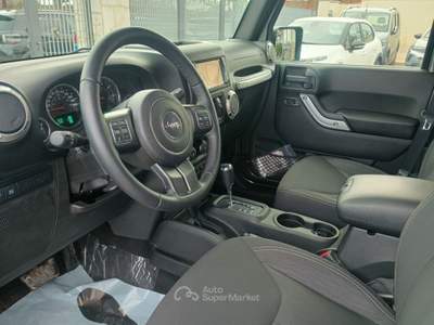 Jeep Wrangler Unlimited 2.8 CRD DPF Rubicon Auto KM0 Grigio usata Monopoli