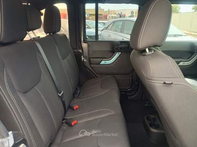 Jeep Wrangler Unlimited 2.8 CRD DPF Rubicon Auto KM0 Grigio usata Monopoli