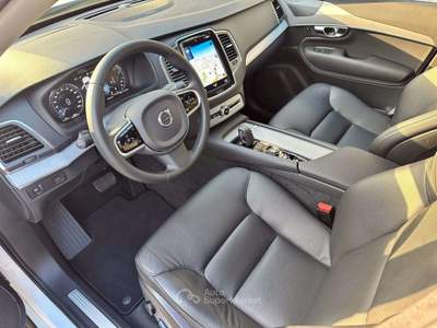 Volvo XC90 2.0 B5 Mhev Momentum awd 7p - AUT/NAV/TETTO/CAMERA Bianco usata Sesto San Giovanni
