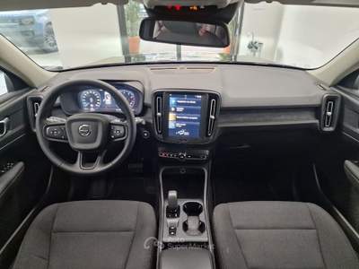Volvo XC40 XC40 T2 automatico Essential Nero usata Novara