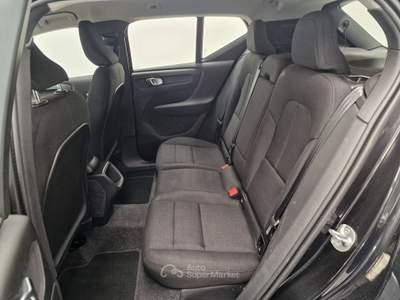 Volvo XC40 XC40 T2 automatico Essential Nero usata Novara