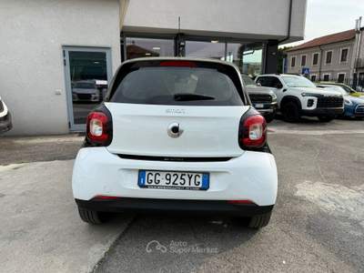 Smart ForFour 70 1.0 Prime Bianco usata Varedo