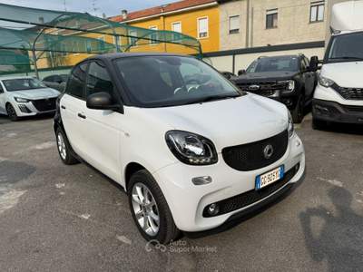 Smart ForFour 70 1.0 Prime Bianco usata Varedo