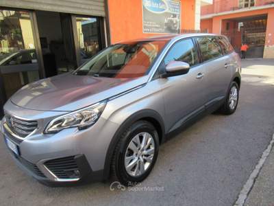 Peugeot 5008 S&S Allure Grigio usata Striano
