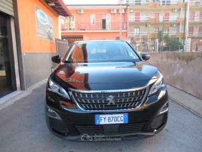 Peugeot 3008 S&S Business Nero usata Striano