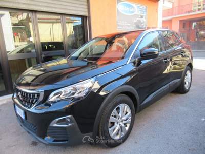 Peugeot 3008 S&S Business Nero usata Striano