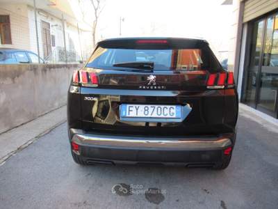 Peugeot 3008 S&S Business Nero usata Striano
