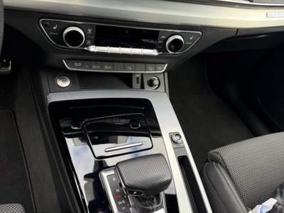 Audi Q5 40 2.0 tdi mhev 12V S line Plus quattro s-tronic Bianco usata Cento