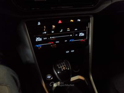 Volkswagen T-Roc Edition Plus usata Sorbolo Mezzani