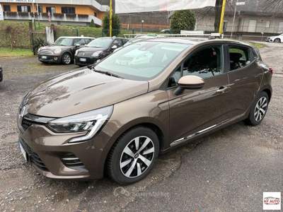 Renault Clio  1.6 hybrid Serie limitata E-Tech 140cv auto Marrone usata Borgo Ticino