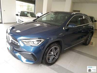 Mercedes-Benz GLA 250 e EQ-Power Automatic Premium Blu/Azzurro usata Canicattì
