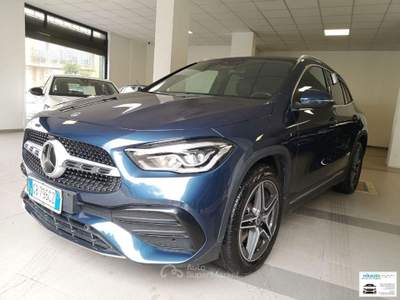 Mercedes-Benz GLA 250 e EQ-Power Automatic Premium Blu/Azzurro usata Canicattì