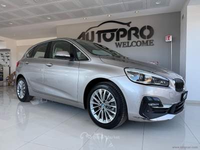 BMW Serie 2 Active Tourer 218d 218d Active Tourer Luxury Beige usata San Michele salentino