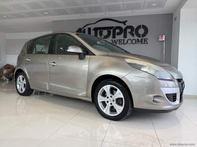 Renault Scénic Scénic X-Mod 1.5 dCi 110 CV Dynamique Beige usata San Michele salentino