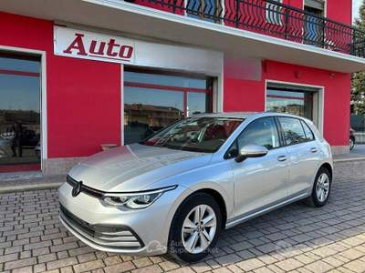 Volkswagen Golf SCR Life usata San Ginesio