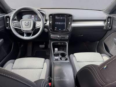 Volvo XC40 Xc40 T4 Recharge Plug-In Hybrid Automatico Core Nero usata Cassola