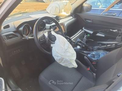 Suzuki Swift Swift 1.2 Hybrid AUTO SINISTRATA Bianco usata Torino